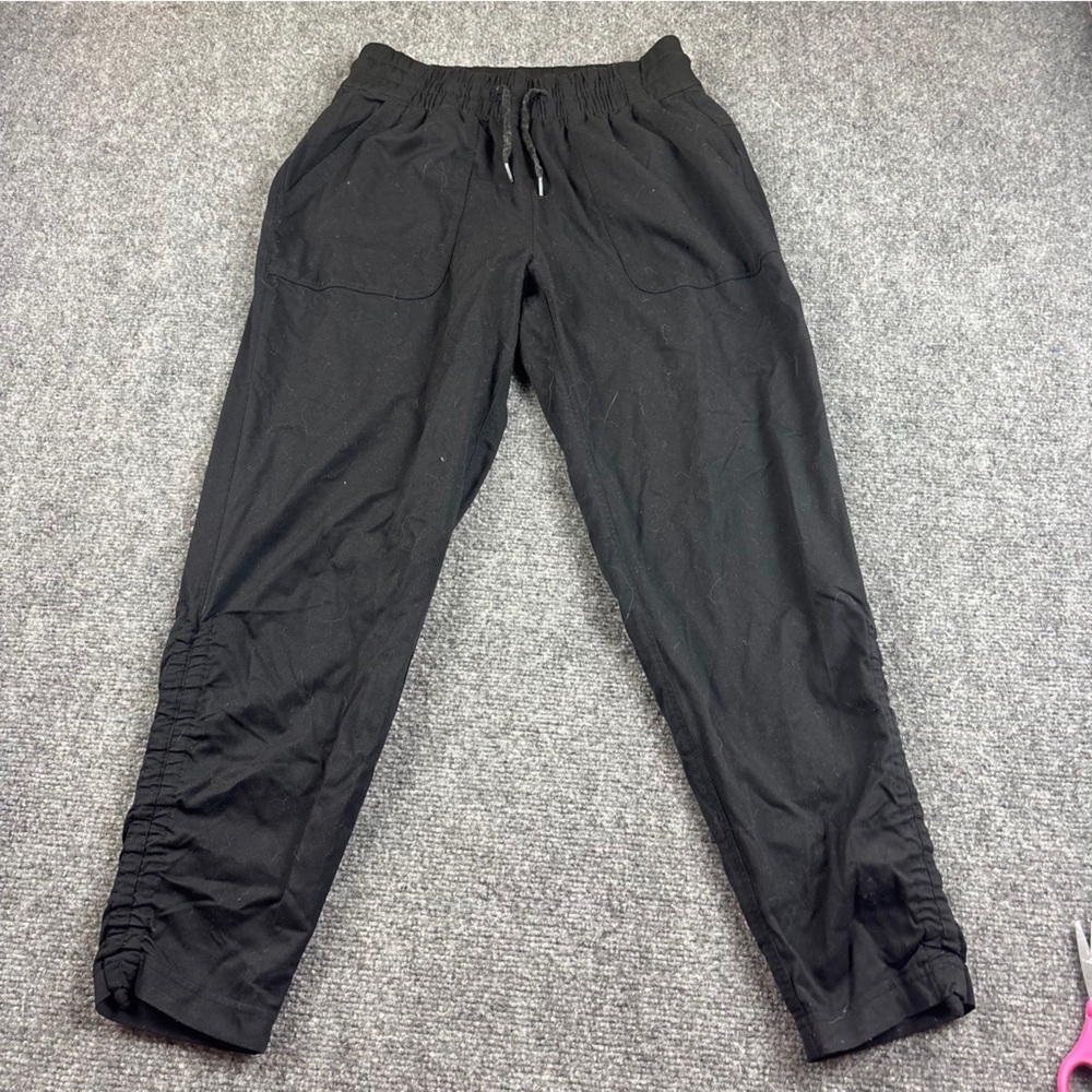 THE NORTH FACE Women’s Black Pants with adjustable Ruched Hem size: Medium
